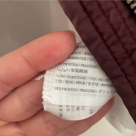 Abercrombie & Fitch Maroon Puffer Jacket - Picture 4 of 8